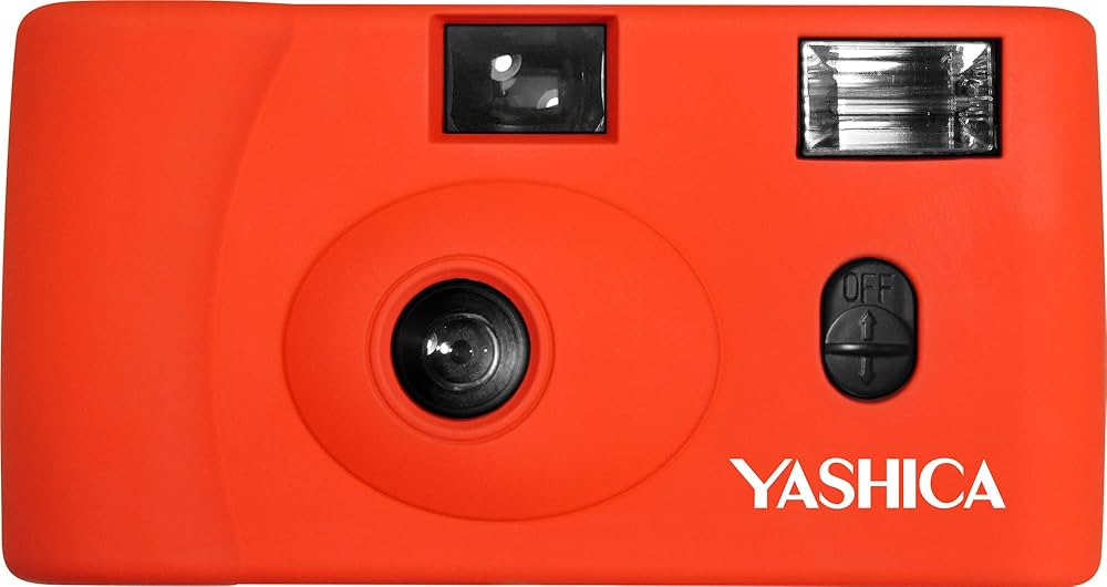 YASHICA ヤシカ MF-1 　新品、未開封　フィルムカメラ　送料無料 YASHICA フィルムカメラ MF-1 35mmフィルム フラッシュ機能付き
